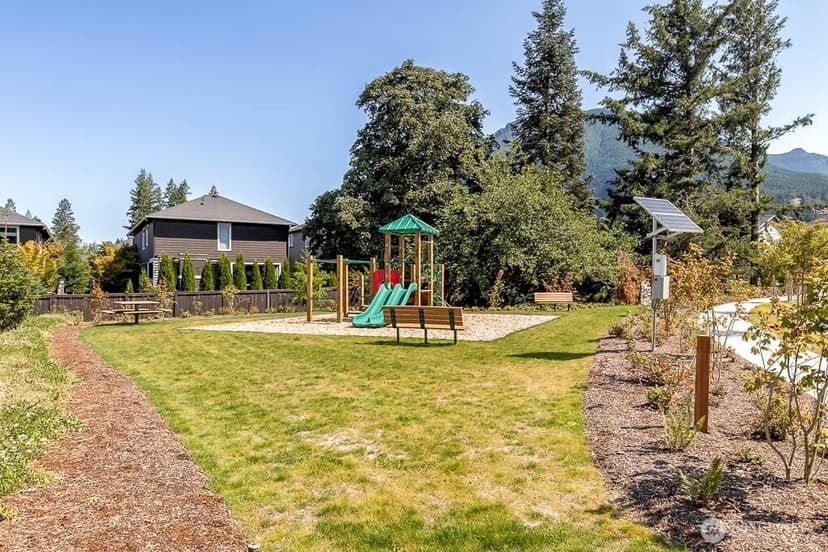 Property photo for 1138 Clearwater Way SE #52, North Bend photo 33
