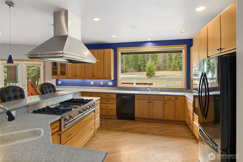 Property photo for 1770 South Cle Elum Ridge Road, Cle Elum photo 9
