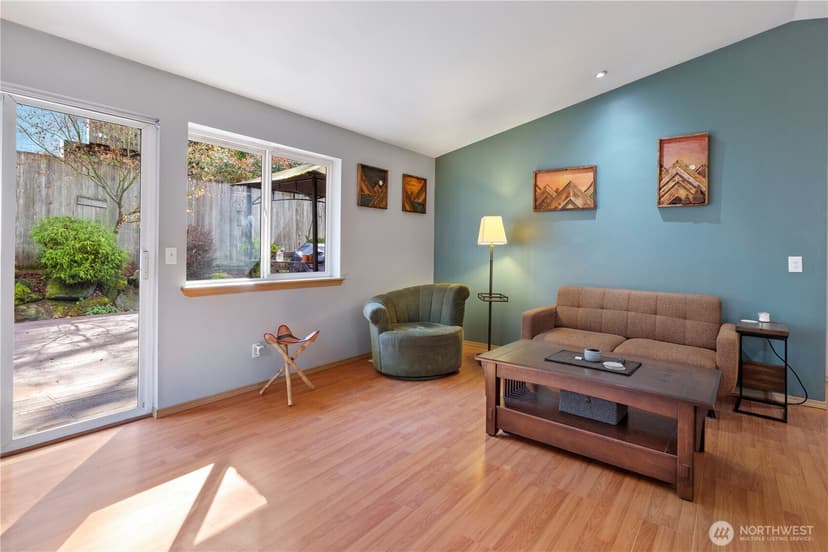Property photo for 6352 24th Avenue SW, Seattle photo 11