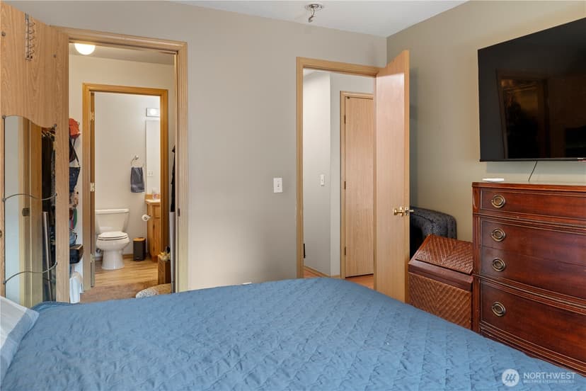 Property photo for 6352 24th Avenue SW, Seattle photo 14
