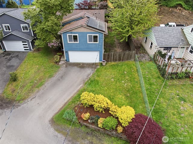 Property photo for 6352 24th Avenue SW, Seattle photo 4