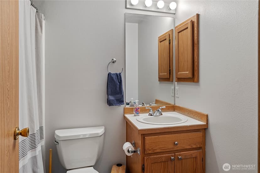 Property photo for 6352 24th Avenue SW, Seattle photo 15