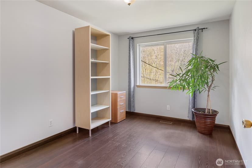 Property photo for 6352 24th Avenue SW, Seattle photo 16