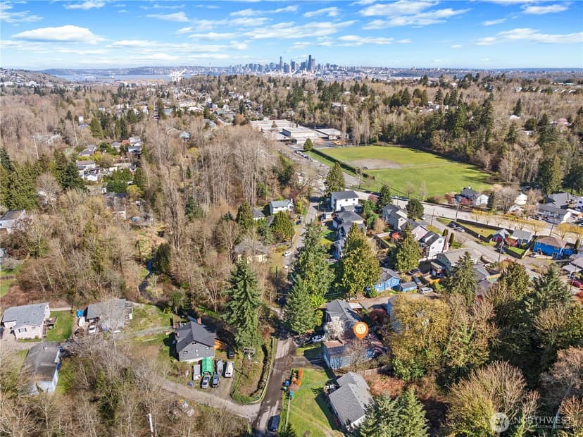 Property photo for 6352 24th Avenue SW, Seattle photo 34