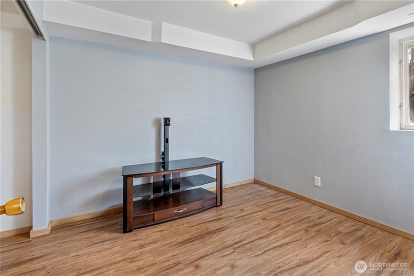 Property photo for 6352 24th Avenue SW, Seattle photo 24