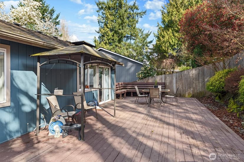 Property photo for 6352 24th Avenue SW, Seattle photo 30