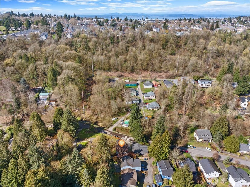 Property photo for 6352 24th Avenue SW, Seattle photo 33
