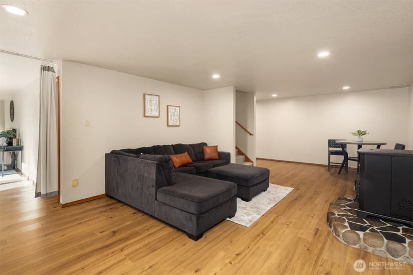 Property photo for 22428 107th Avenue NE, Arlington photo 20