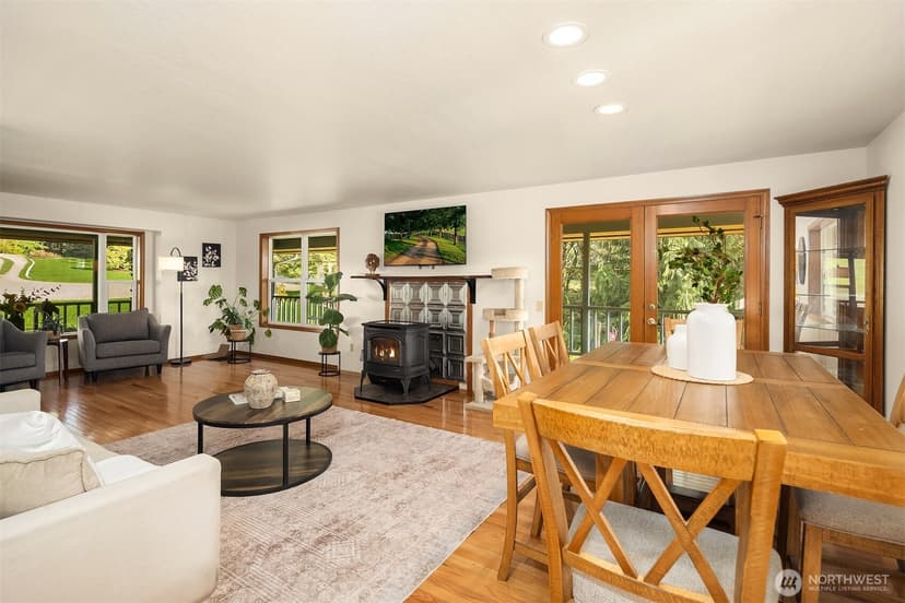 Property photo for 22428 107th Avenue NE, Arlington photo 6