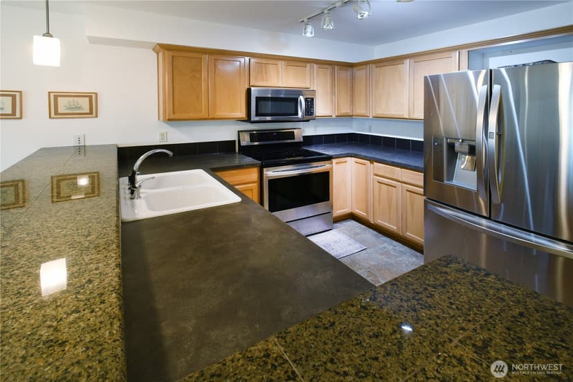 Property photo for 12534 15th Avenue NE #12, Seattle photo 7
