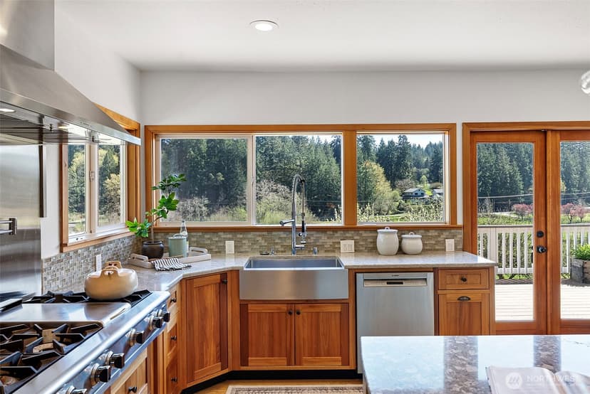 Property photo for 5816 Ray Nash Dr NW, Gig Harbor photo 13