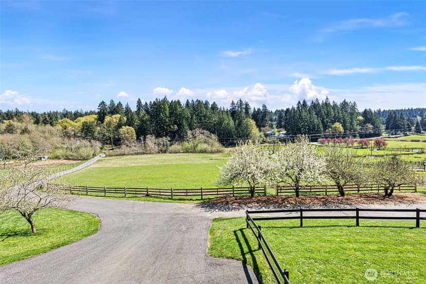 Property photo for 5816 Ray Nash Dr NW, Gig Harbor photo 2