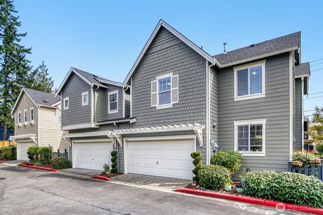 Property photo for 18705 101st Avenue NE #3, Bothell photo 3