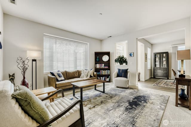 Property photo for 18705 101st Avenue NE #3, Bothell photo 4