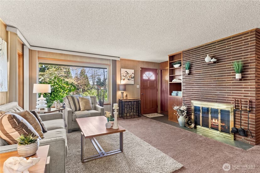 Property photo for 15829 4th Avenue SW, Burien photo 9