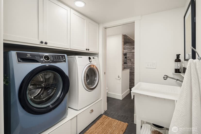 Property photo for 6746 41st Avenue SW, Seattle photo 22