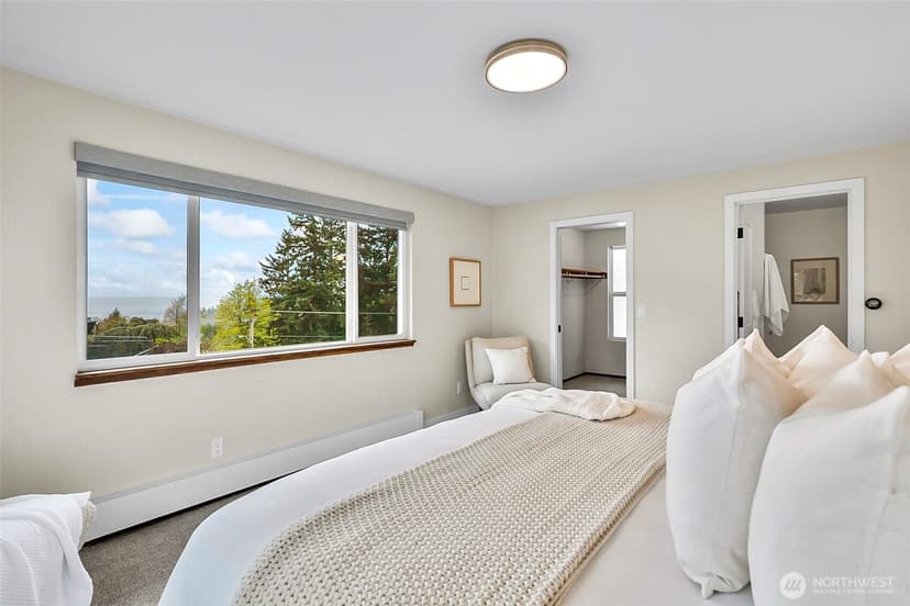 Property photo for 18215 3rd Place SW, Normandy Park photo 16