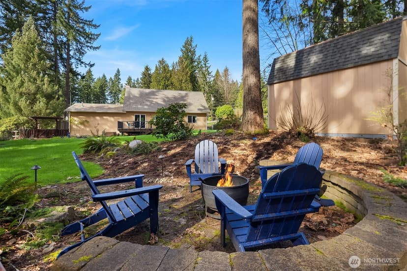 Property photo for 21803 NE 154th Street, Woodinville photo 8