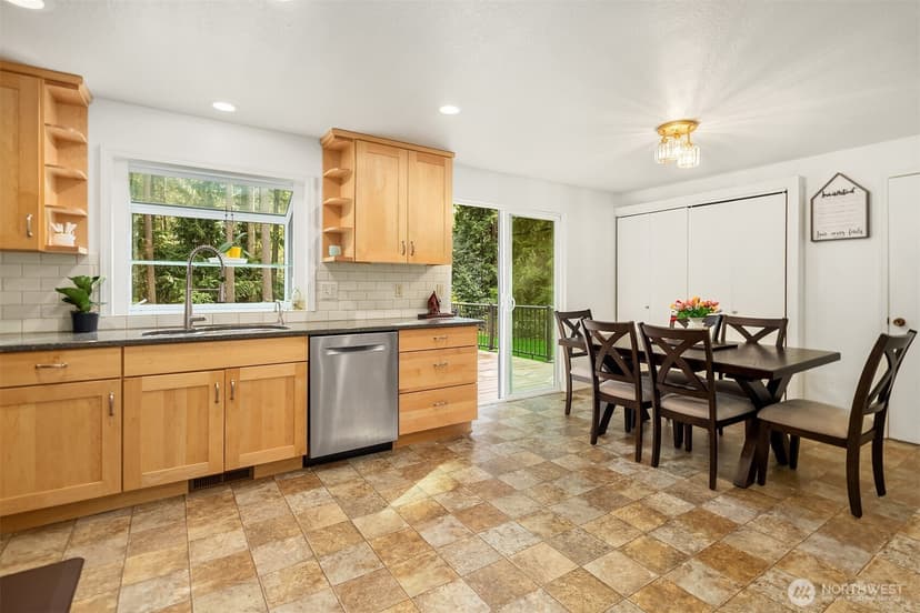 Property photo for 21803 NE 154th Street, Woodinville photo 16