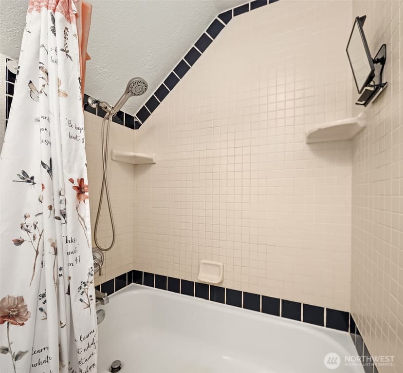 Property photo for 21803 NE 154th Street, Woodinville photo 29