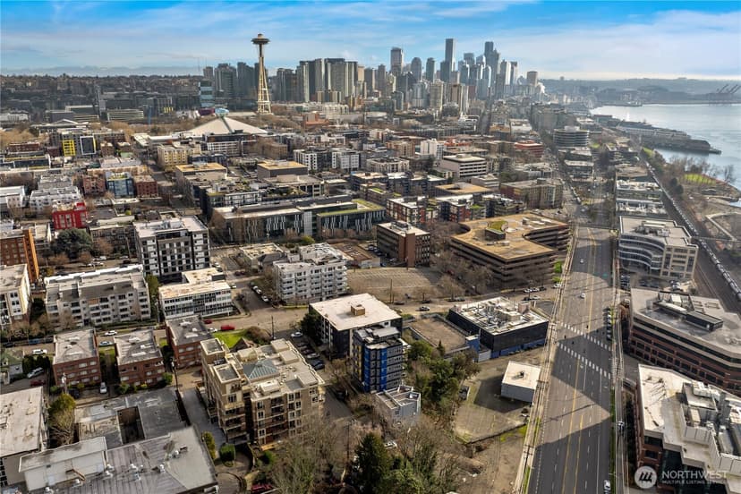 Property photo for 500 W 5th Avenue #306, Seattle photo 20