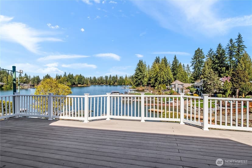 Property photo for 4217 Lakeridge Drive E, Lake Tapps photo 35