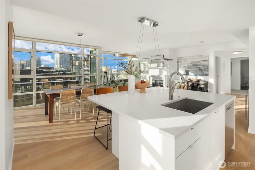 Property photo for 1420 Terry Avenue #1801, Seattle photo 7