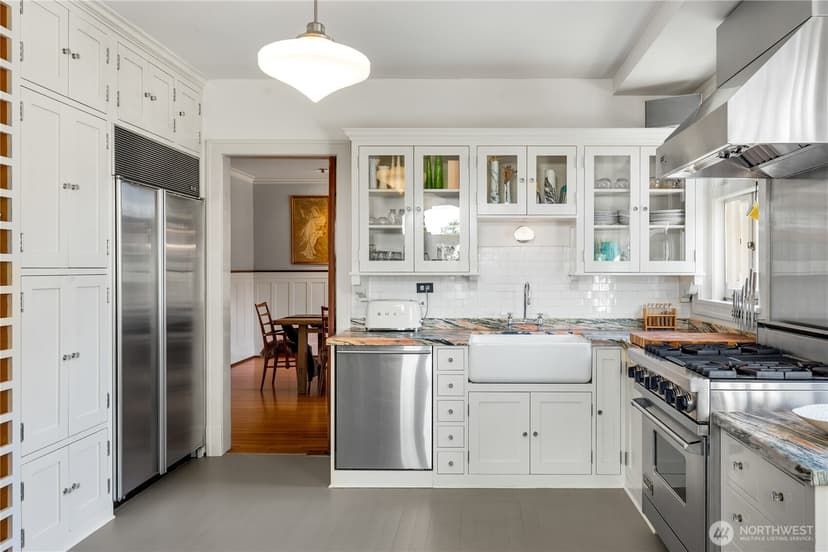 Property photo for 2844 Cascadia Avenue S, Seattle photo 17