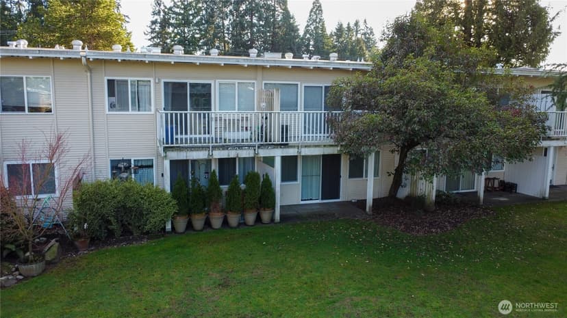 Property photo for 12230 SE 60th Street #34, Bellevue photo 16
