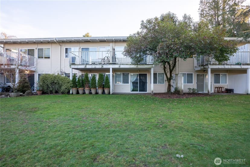 Property photo for 12230 SE 60th Street #34, Bellevue photo 17