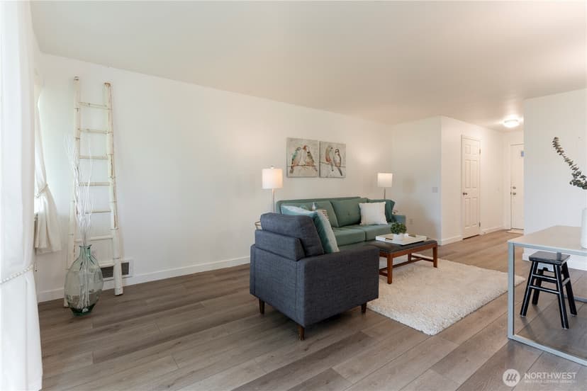 Property photo for 12230 SE 60th Street #34, Bellevue photo 4