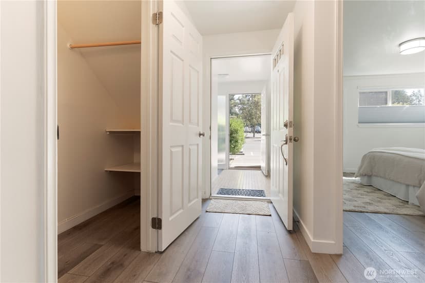 Property photo for 12230 SE 60th Street #34, Bellevue photo 13