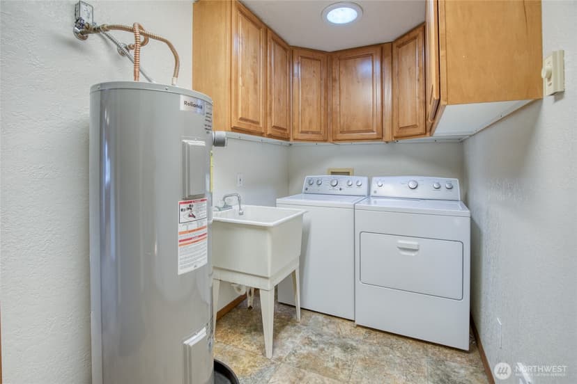 Property photo for 442 Mud Hen Loop SE, Ocean Shores photo 14