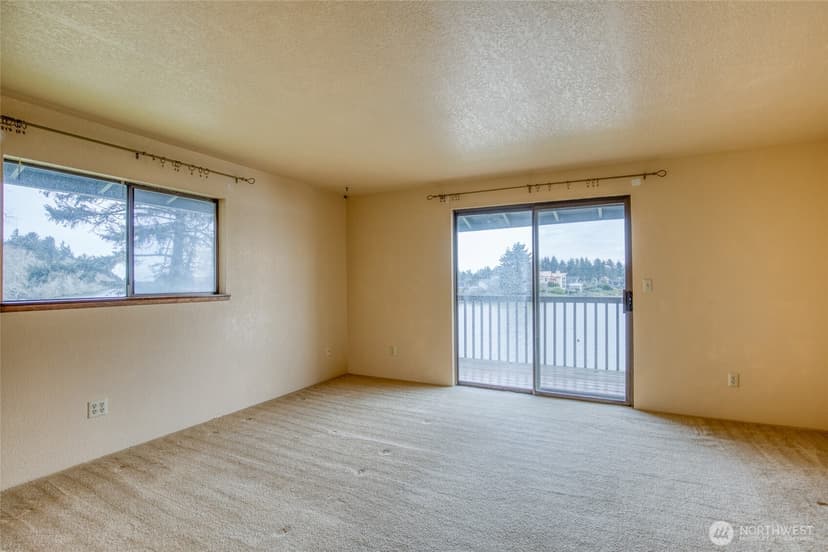 Property photo for 442 Mud Hen Loop SE, Ocean Shores photo 18