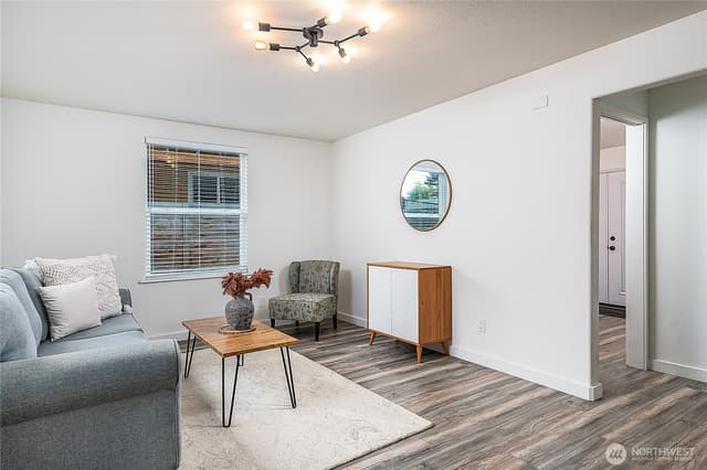 Property photo for 27003 124th Avenue SE, Kent photo 5
