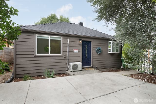 Property photo for 27003 124th Avenue SE, Kent photo 4