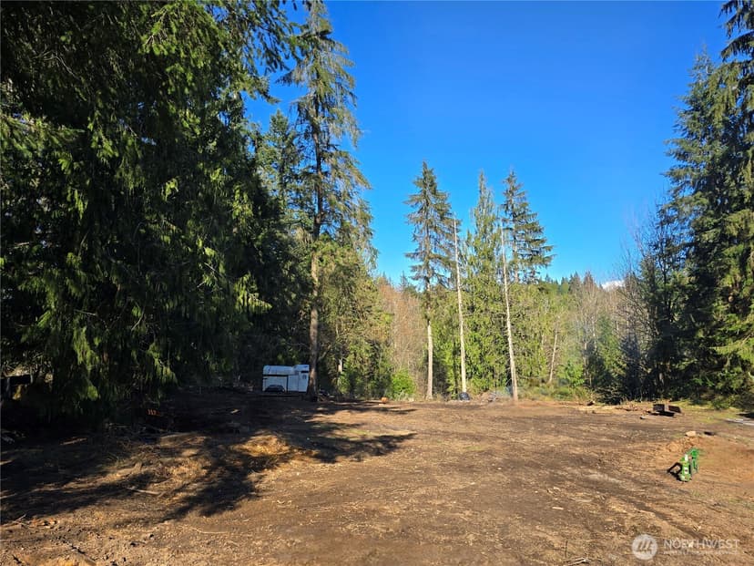 Property photo for 16827 24th Place NE, Snohomish photo 3