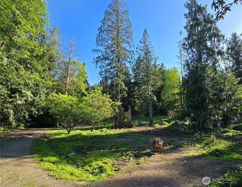 Property photo for 16827 24th Place NE, Snohomish