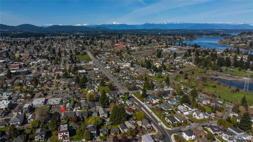 Property photo for 916 Pleasant Avenue, Bremerton photo 30