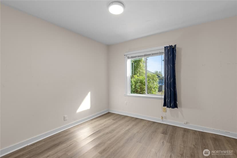 Property photo for 916 Pleasant Avenue, Bremerton photo 15