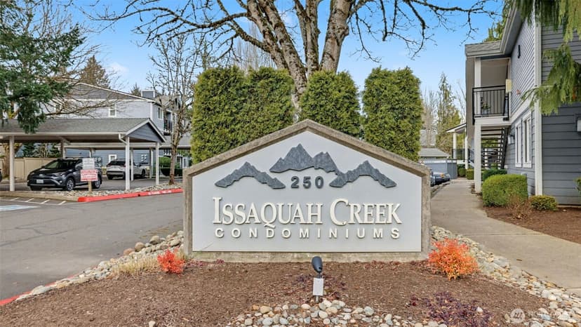 Property photo for 250 NW Dogwood Street #E-102, Issaquah photo 21