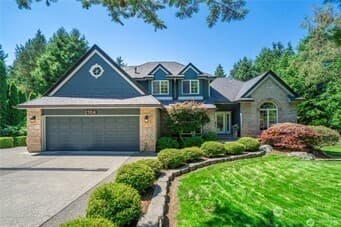 Property photo for 2104 39th Street SE, Puyallup
