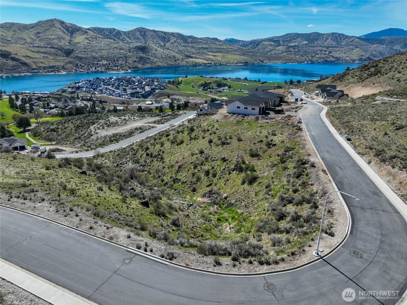 Property photo for 905 & 909 Long Drive, Chelan photo 11