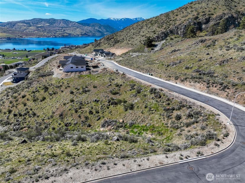 Property photo for 905 & 909 Long Drive, Chelan photo 12