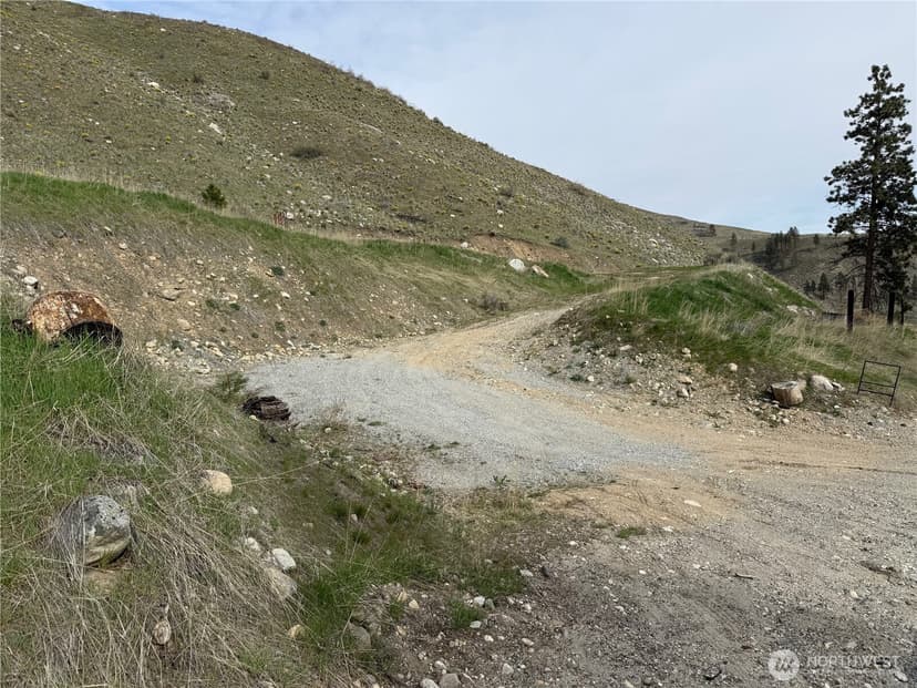 Property photo for 2830 Antoine Creek Road, Chelan photo 15