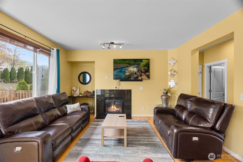 Property photo for 2203 164th Avenue E, Lake Tapps photo 12