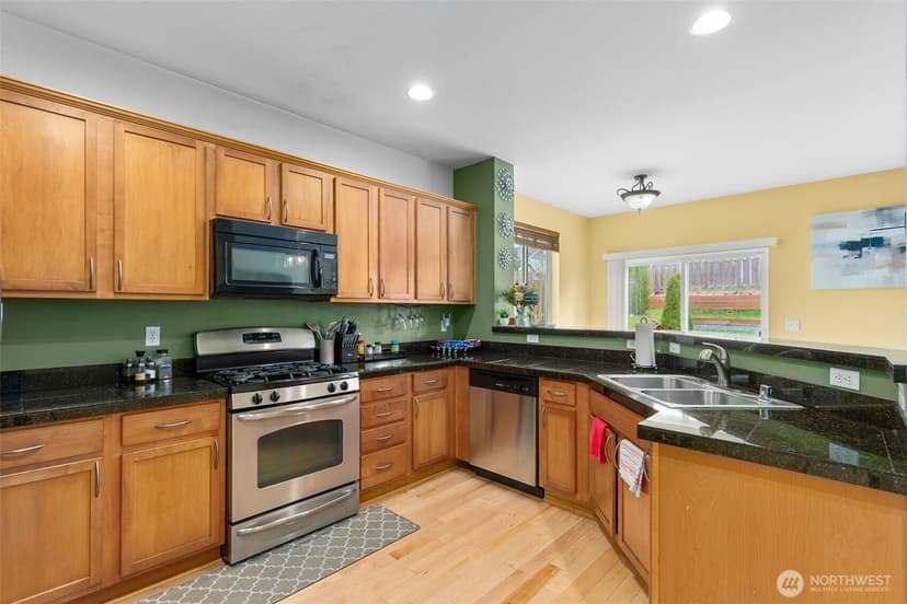 Property photo for 2203 164th Avenue E, Lake Tapps photo 7