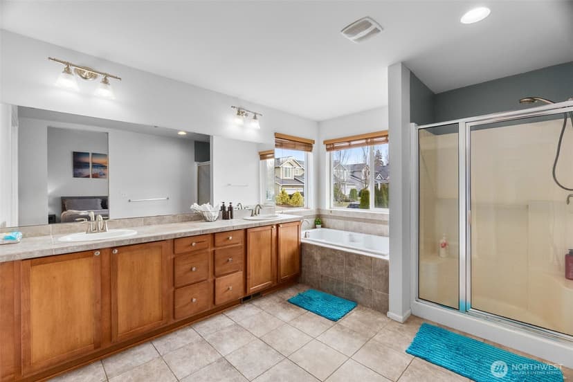 Property photo for 2203 164th Avenue E, Lake Tapps photo 28