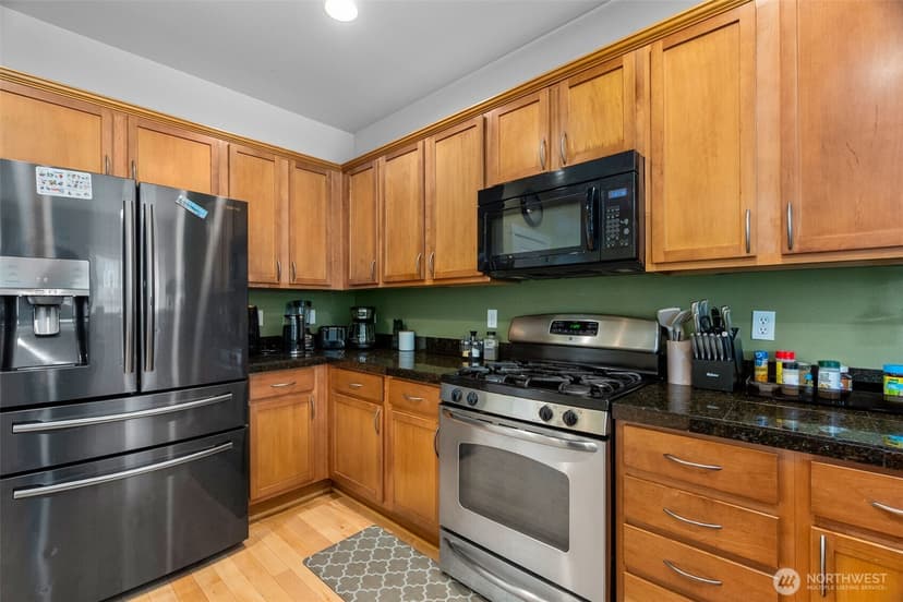 Property photo for 2203 164th Avenue E, Lake Tapps photo 10