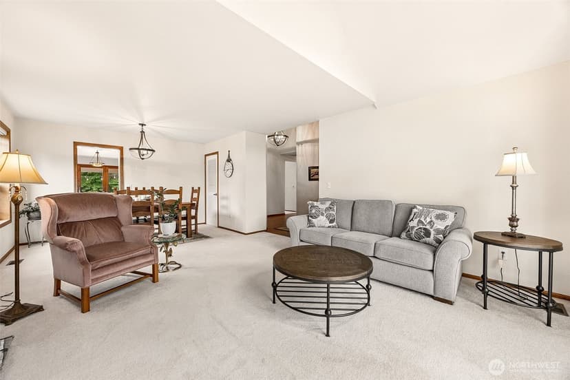 Property photo for 1703 25th Street Pl SW, Puyallup photo 6